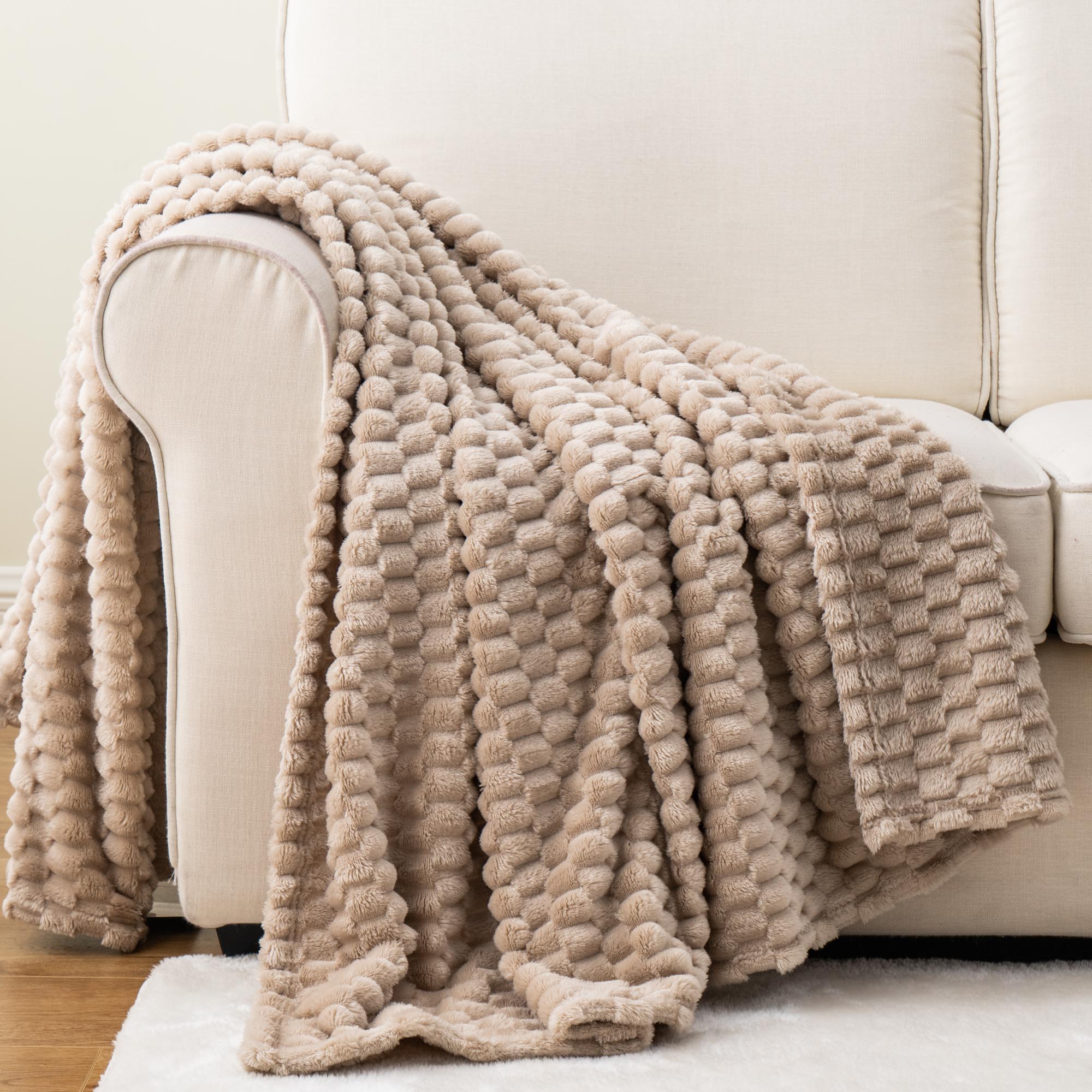 Brushed Flannel Fleece Blanket
