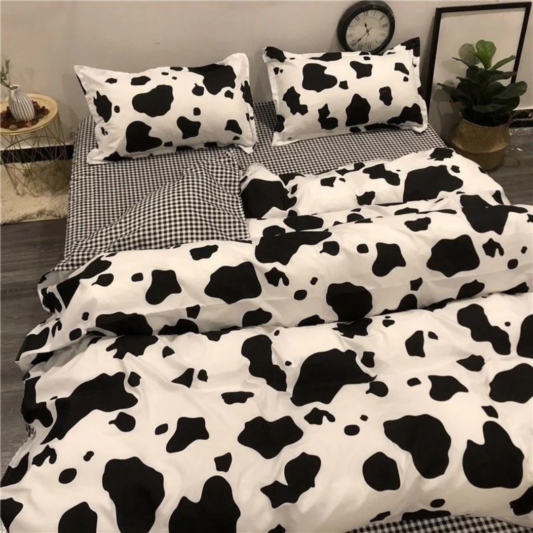 Avocado Print Quilt Cover — Cotton-Blend Botanical Bedding — Lifestyle 4