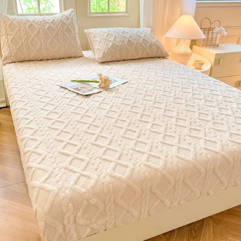 Ultra-Soft Textured Fitted Bed Sheet in Beige, Gray, Green, or Pink - Available in Multiple Sizes for Comfortable Sleep — Lif