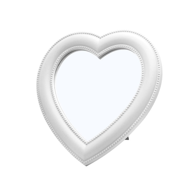 Heart Shaped Mirror — Considered Home Styling — Lifestyle 5
