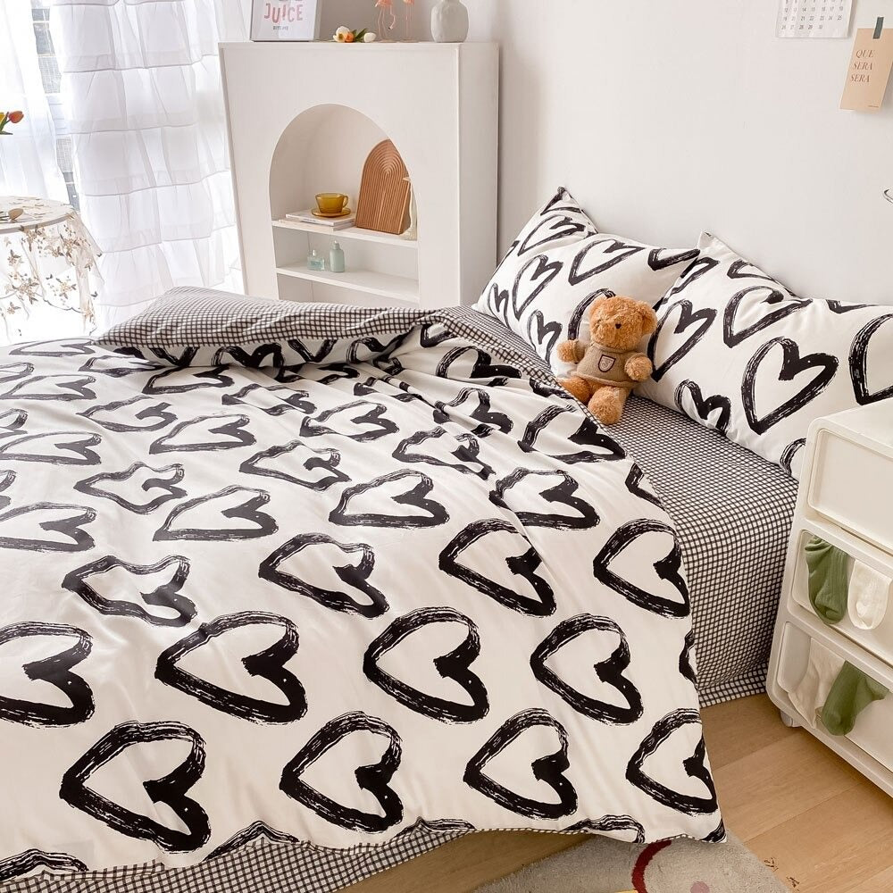 Brush Painted Heart Bedding Set — Soft-Touch Cotton Duvet & Pillowcases — Lifestyle 4