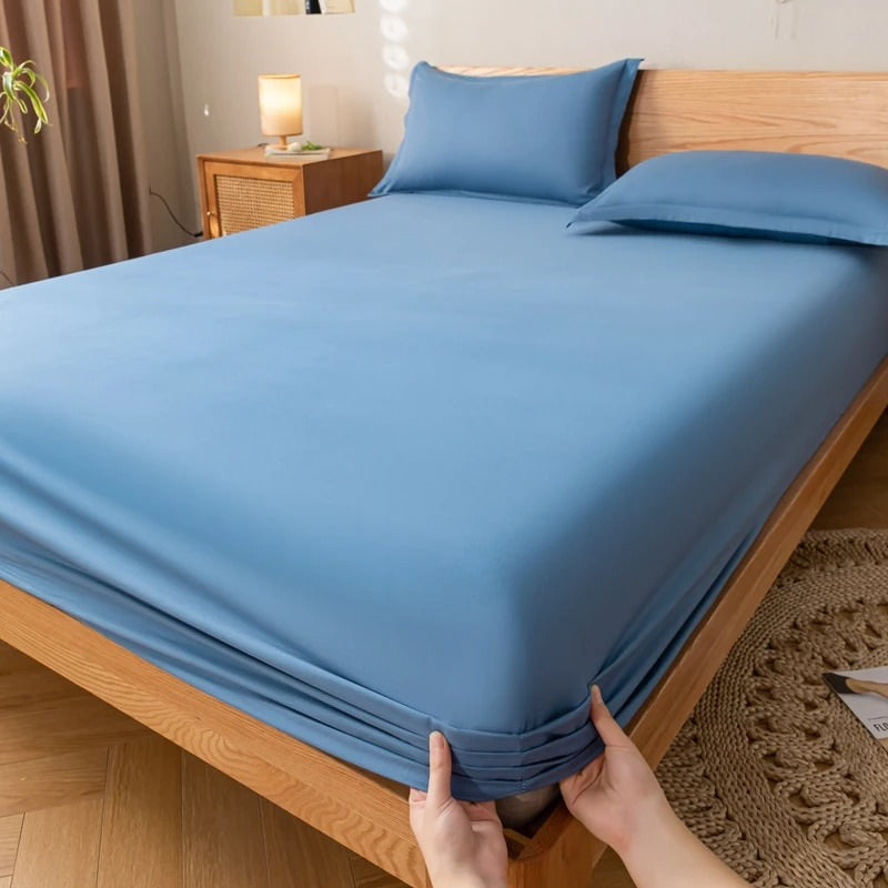 Cotton Fitted Sheet — Solid-Tone Basics for Layered Beds — Lifestyle 7