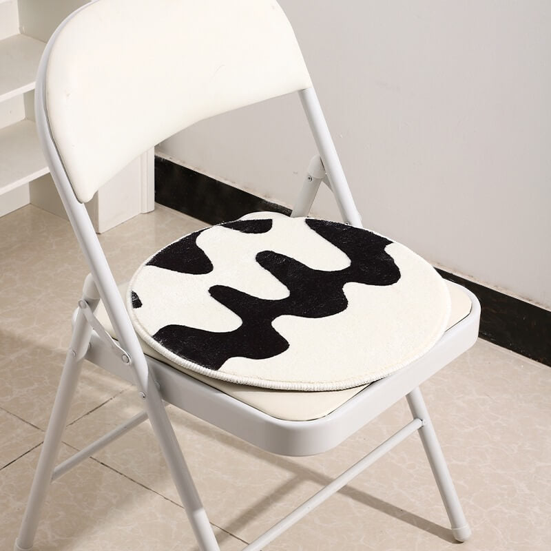 Curvy Checker Mini Tufted Rug — Soft Accent Rug for Bedroom Layering — Lifestyle 2