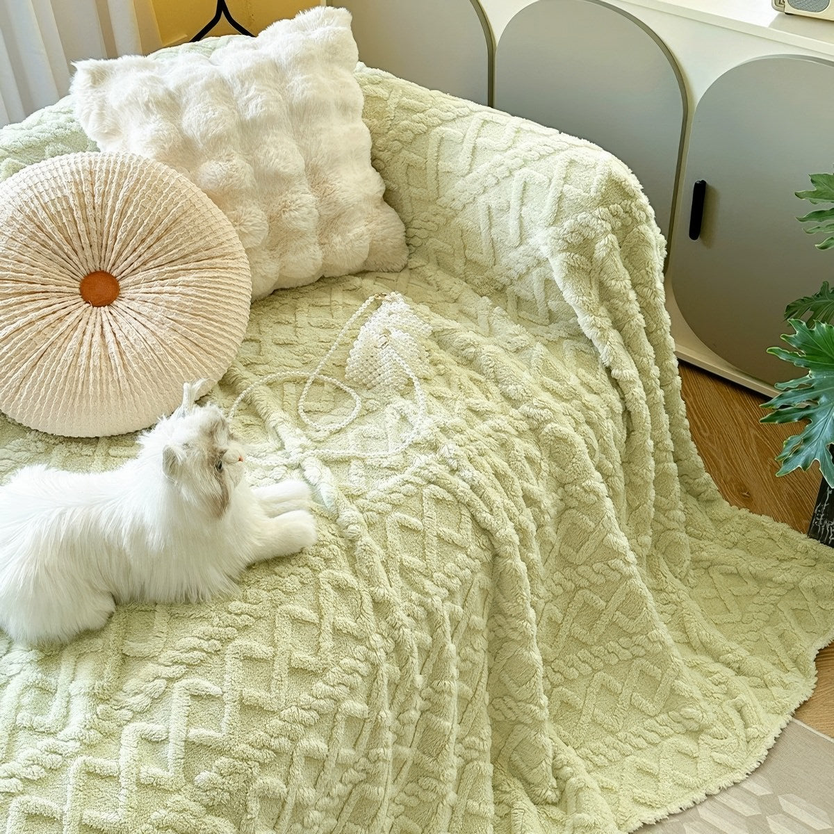 Diamond-Grid Plush Throw Blanket — Lifestyle 5