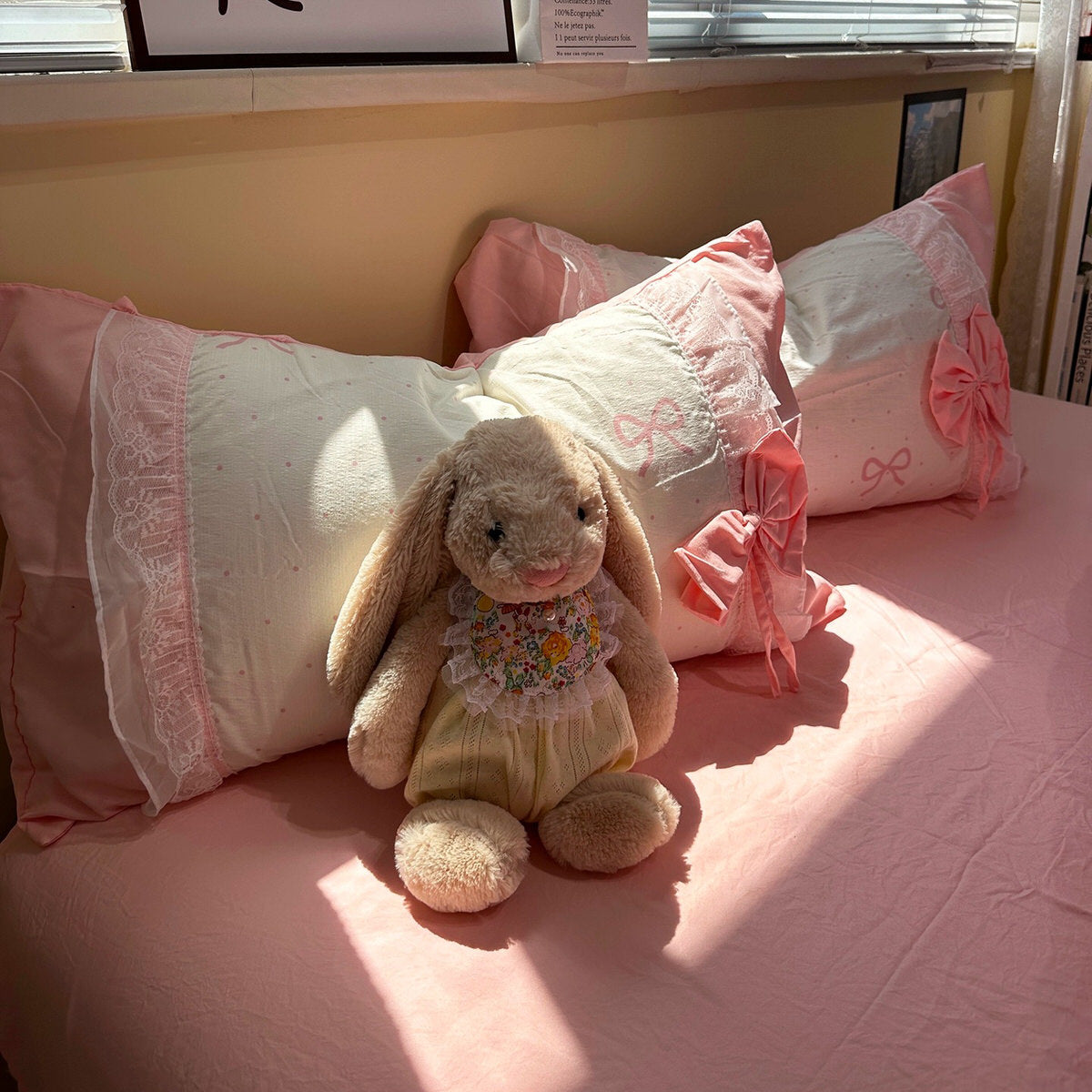 Giant Bow Bedding Set — Soft-Touch Cotton Duvet & Pillowcases — Lifestyle 1