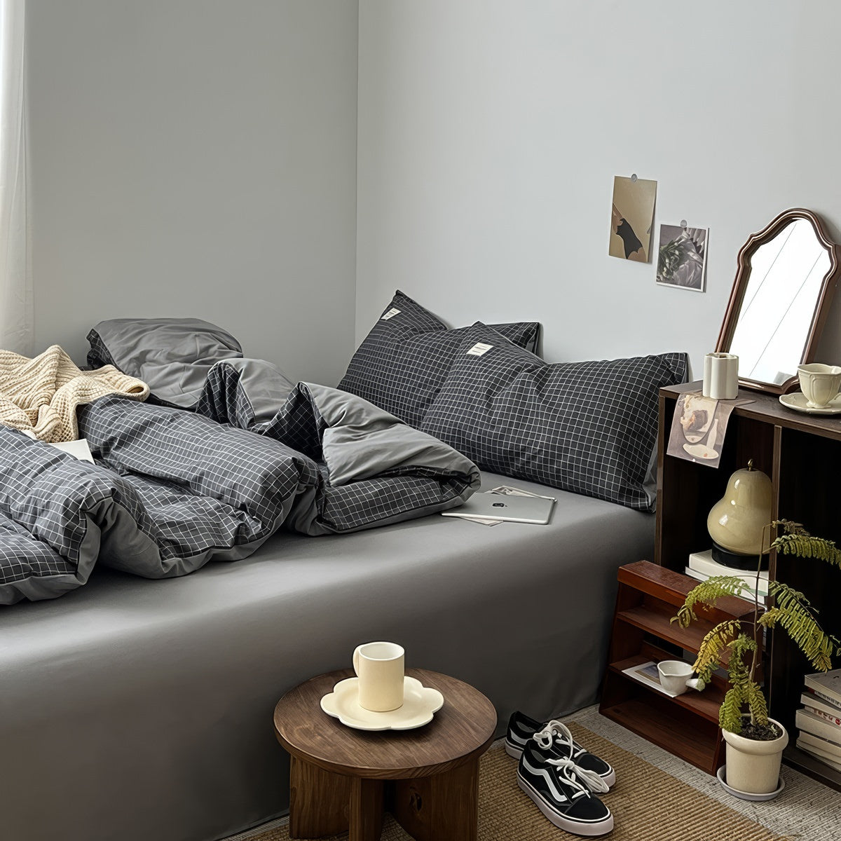 Minimalist Grey Grid Bedding Set — Soft-Touch Cotton Duvet & Pillowcases — Lifestyle 4