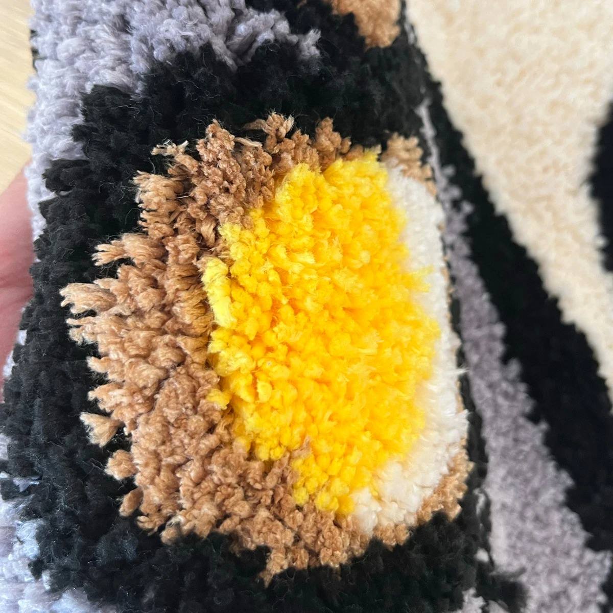 Hippie Bus Accent Tufted Rug — Soft Accent Rug for Bedroom Layering — Detail