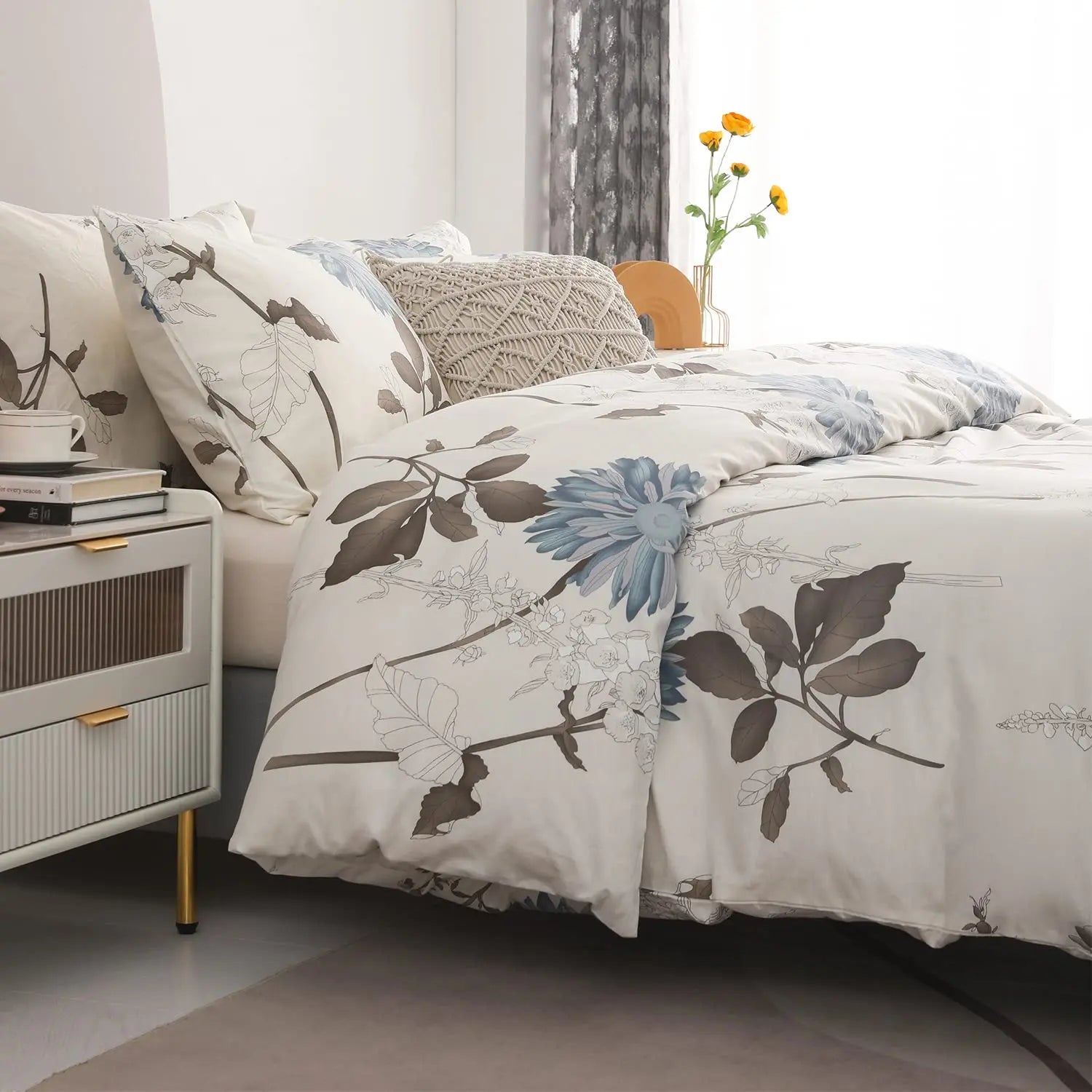 Cotton Duvet Cover Set — Detail