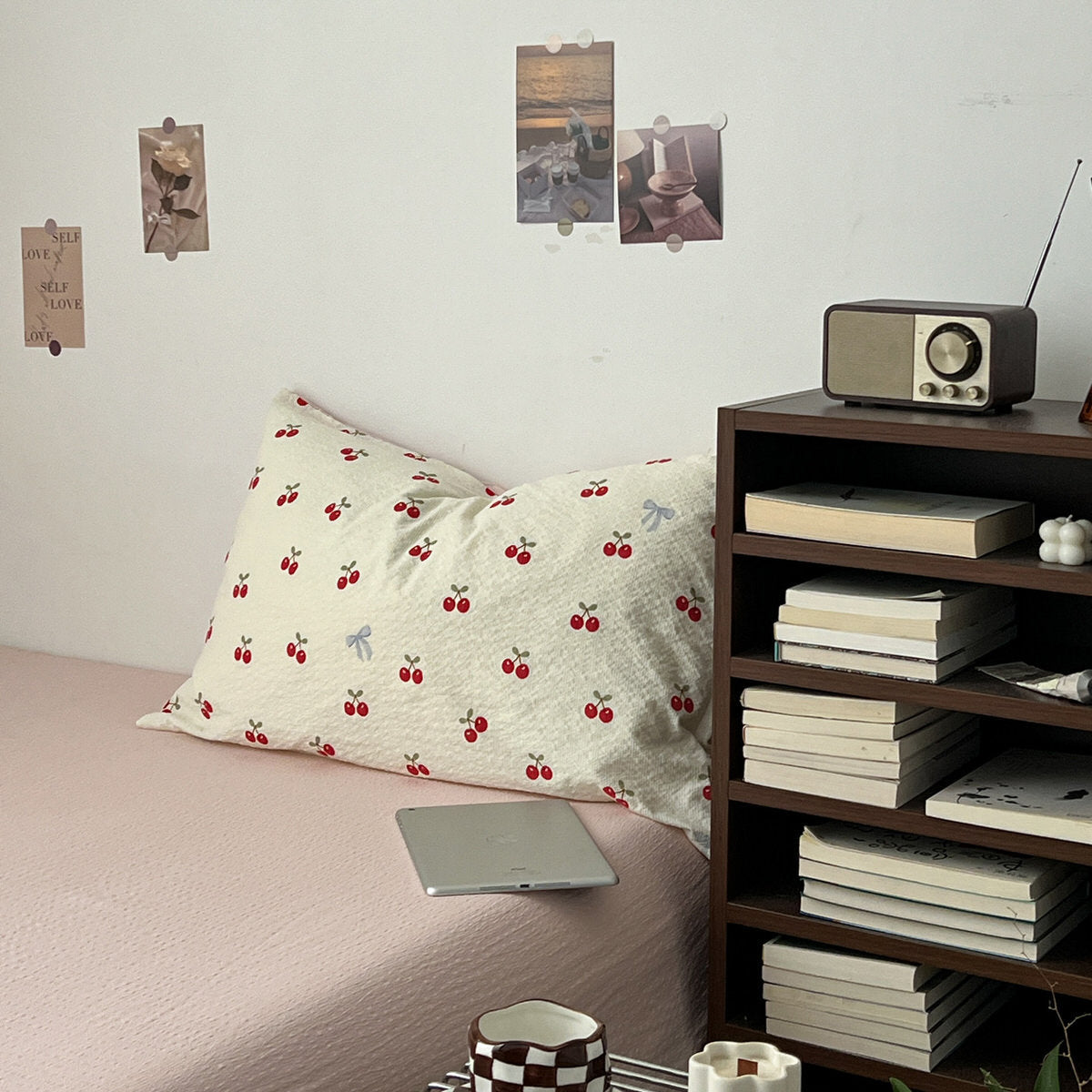 Juicy Cherry Bedding Set — Soft-Touch Cotton Duvet & Pillowcases — Detail