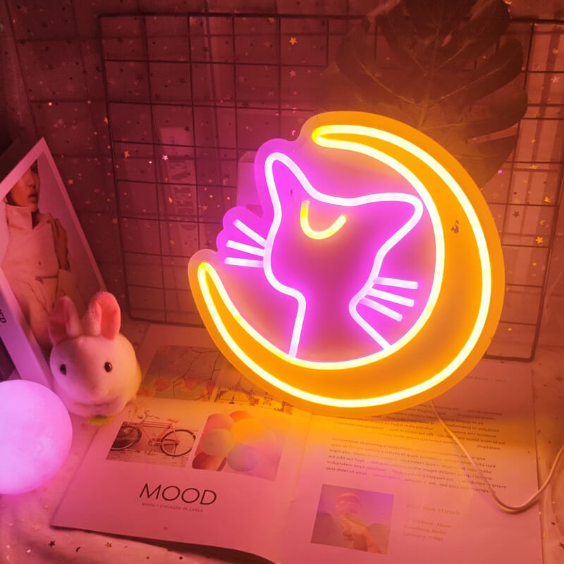 Moon Cat Neon Sign — Warm LED Mood Lighting for Bedside — Detail