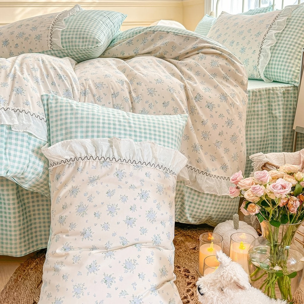 Grandma Blue Plaid Bedding Duvet Cover Set — Lifestyle 3