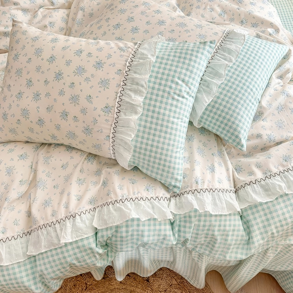 Grandma Blue Plaid Bedding Duvet Cover Set — Detail