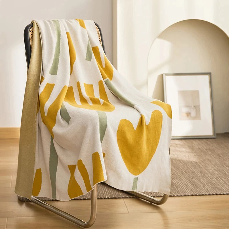 Tulip Print Cotton Throw Blanket — Lightweight Layering Cover for Bedroom and Lounge — Front view
