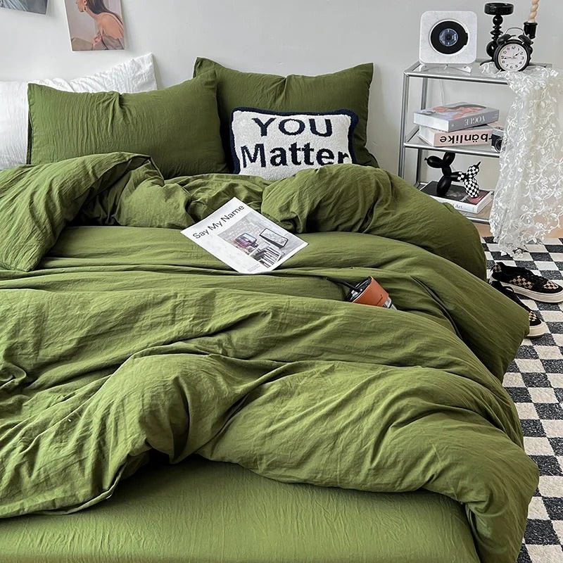 Crumpled Cotton Sheet Set — Lived-In Look for Relaxed Beds — Front view