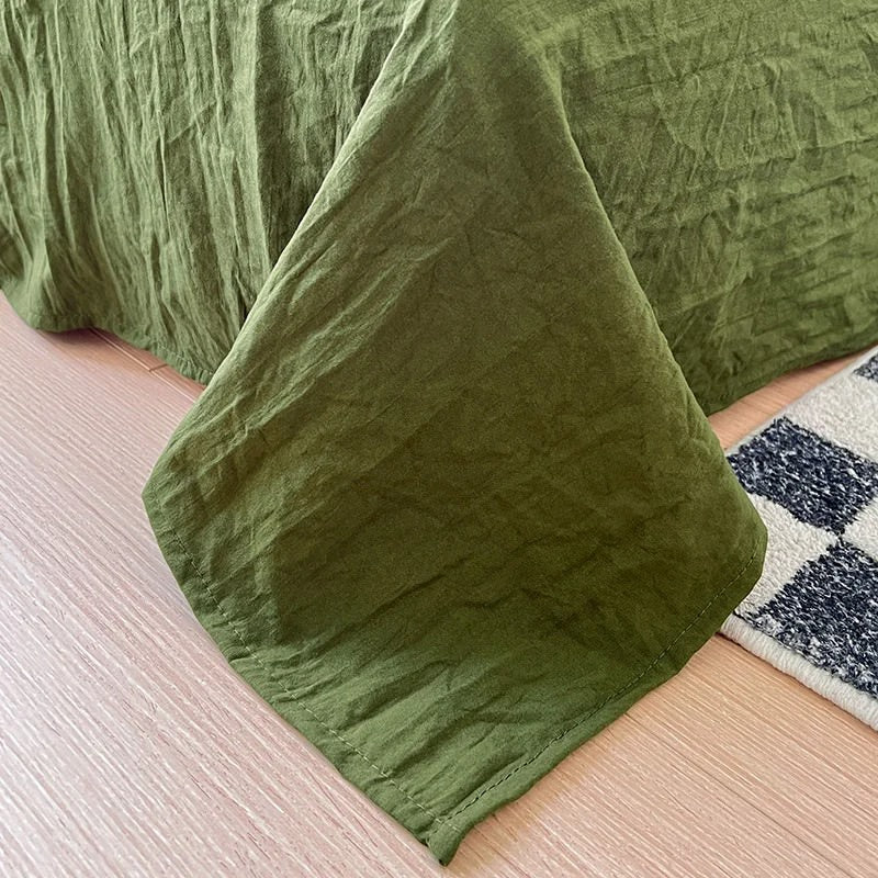 Crumpled Cotton Sheet Set — Lived-In Look for Relaxed Beds — Lifestyle 3