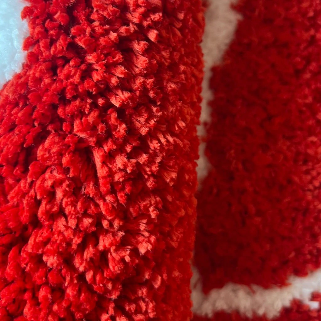 Red Hearts Dice Tufted Accent Rug — Soft Accent Rug for Bedroom Layering — Detail