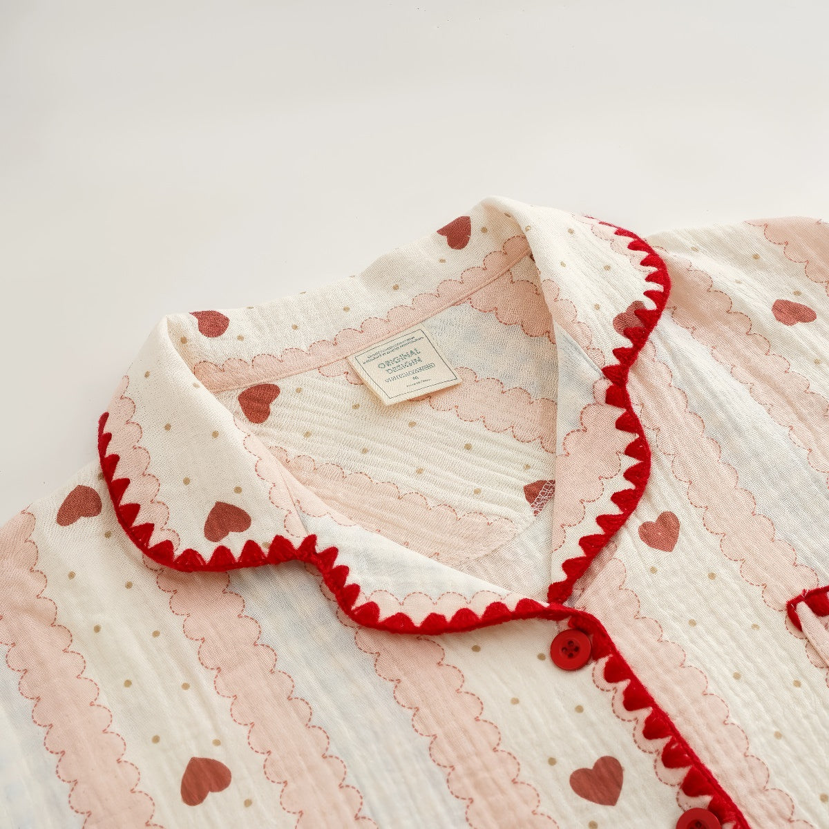 Heart Print Pyjama Set — Stitched-Edge Cotton Blend for Cosy Evenings — Detail