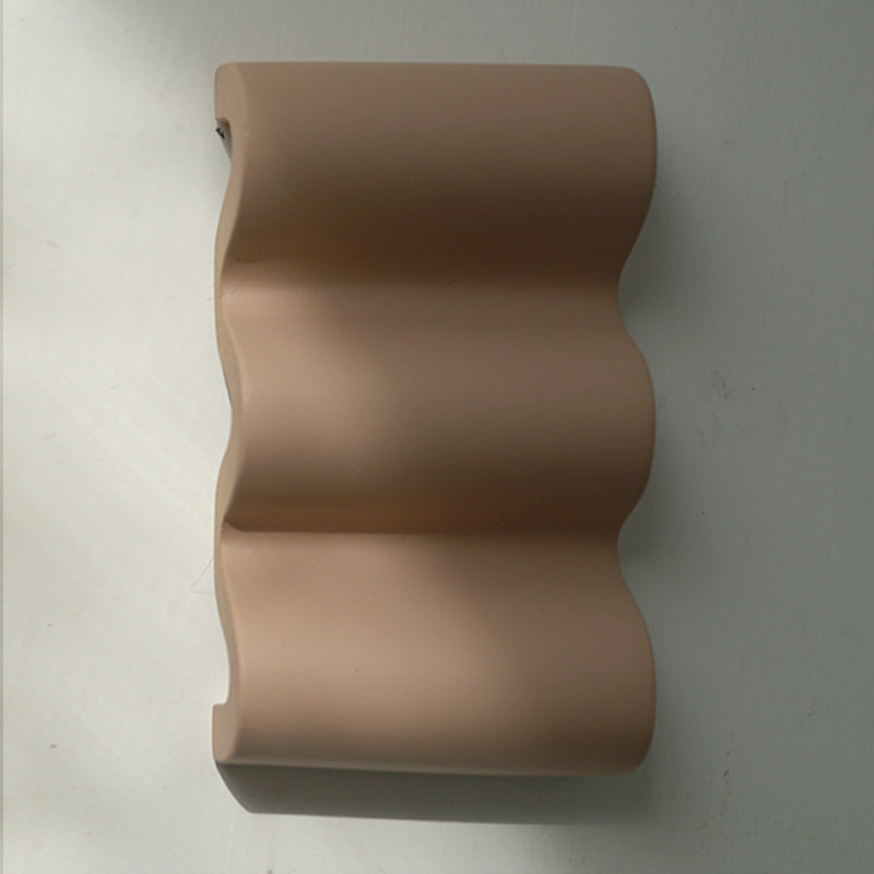 Wavy Ceramic Jewelry Organizer — Considered Home Styling — Lifestyle 4