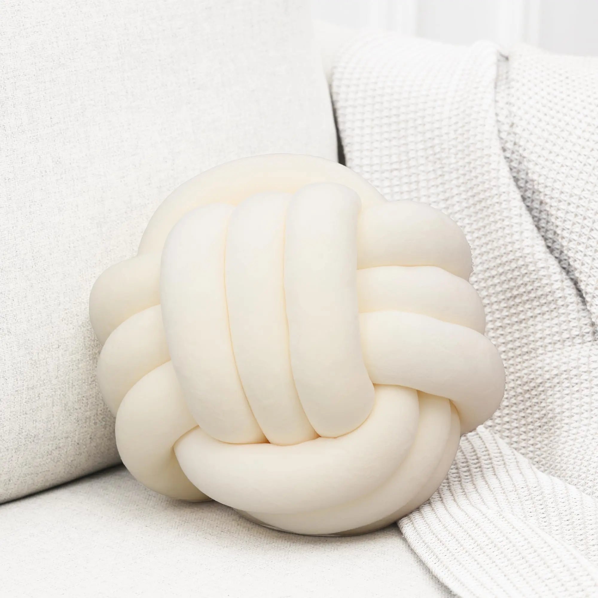 Nordic-Inspired Woven Knot Throw Pillow for Sleep and Relaxation - Available in Black, White, Blue, Pink; Small and Large Siz