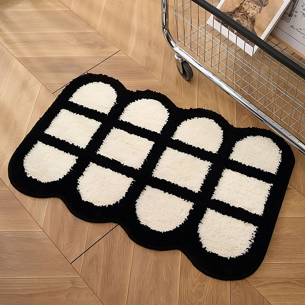 Waffle Lattice Black & White Tufted Rug — Soft Accent Rug for Bedroom Layering — Detail