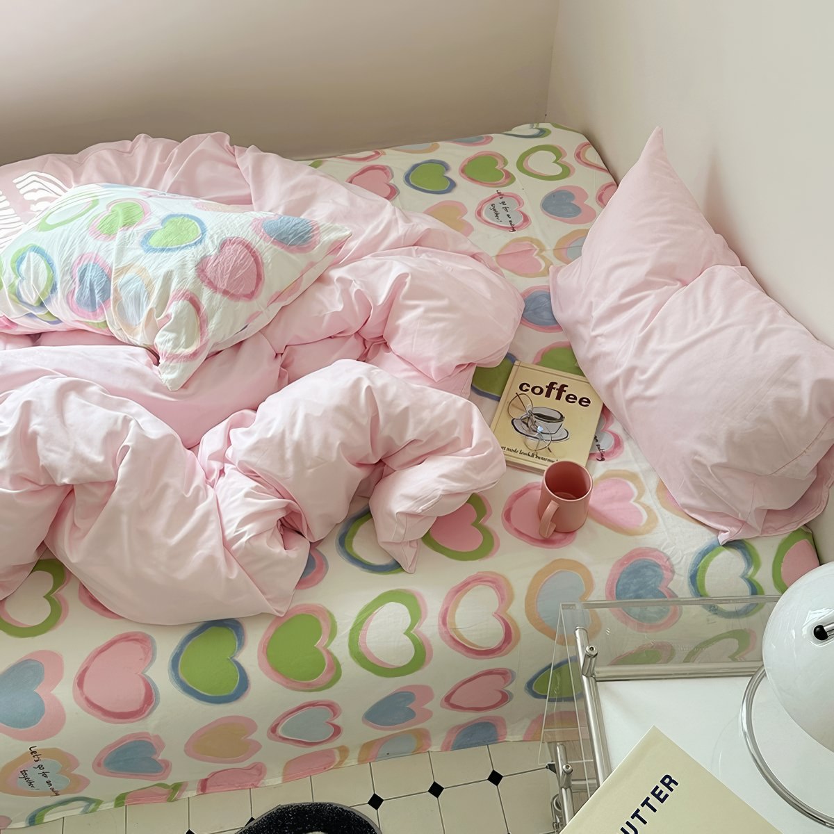 Hearts Bedding Set — Soft-Touch Cotton Duvet & Pillowcases — Lifestyle 1