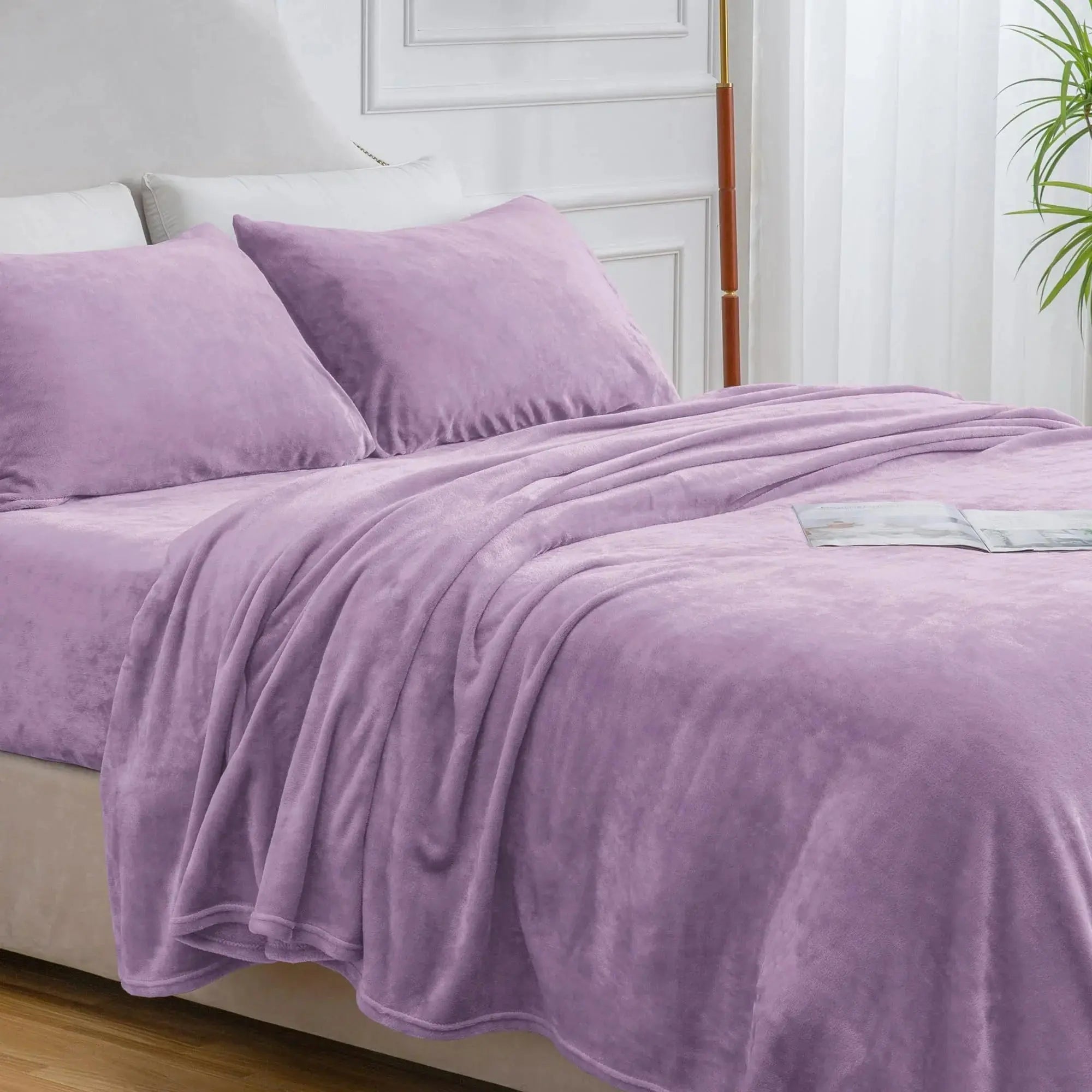 Flannel Fleece Sheet Set with 2 Pillowcases in Blue, Dark Gray, Dark Green, Light Grey – Multiple Sizes Available — Lifestyle