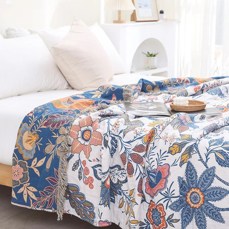 Artistic Flora Jacquard Blanket — Woven Botanical Throw — Detail