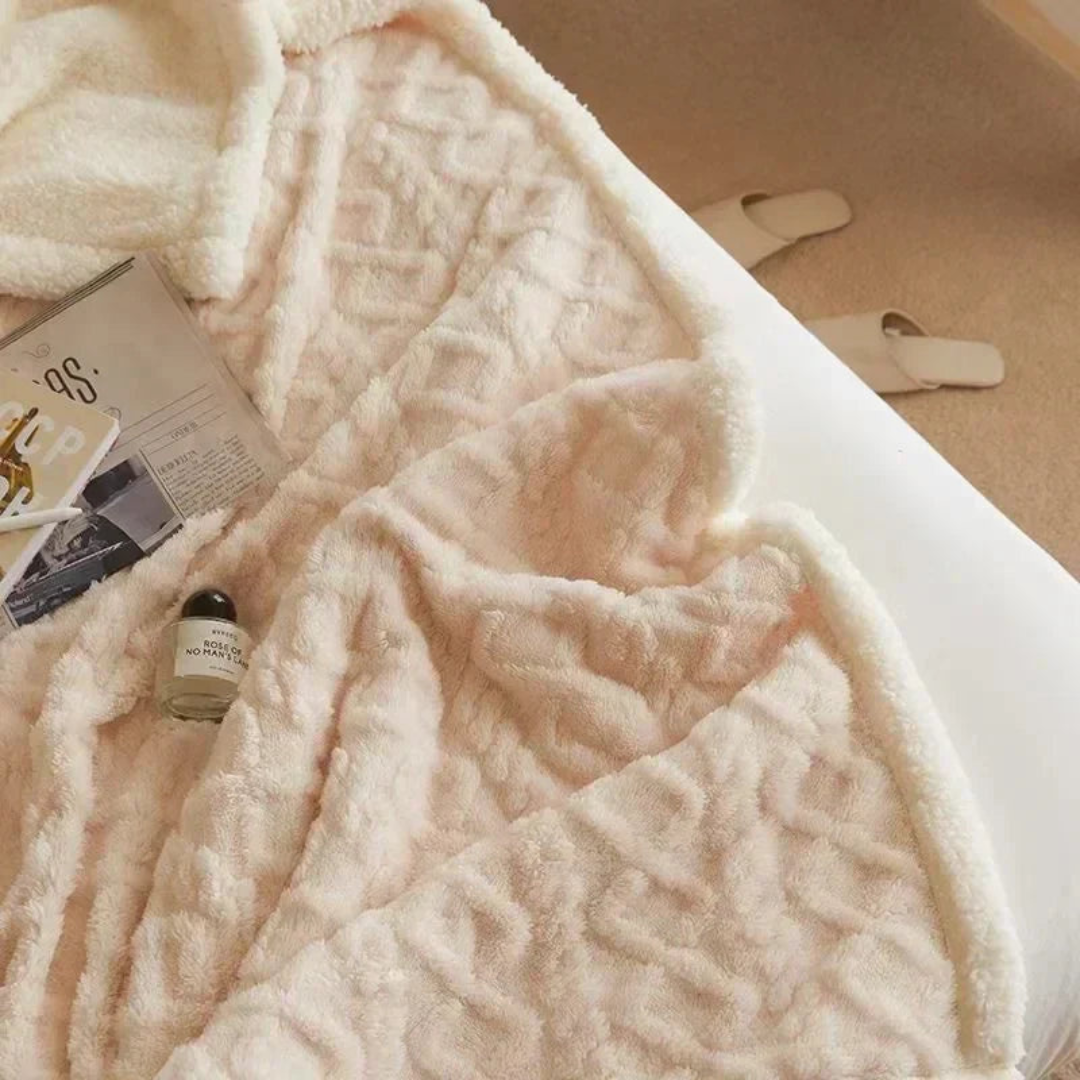 Thick Warm Reversible Fleece Blanket — Plush Nordic Comfort — Lifestyle 8