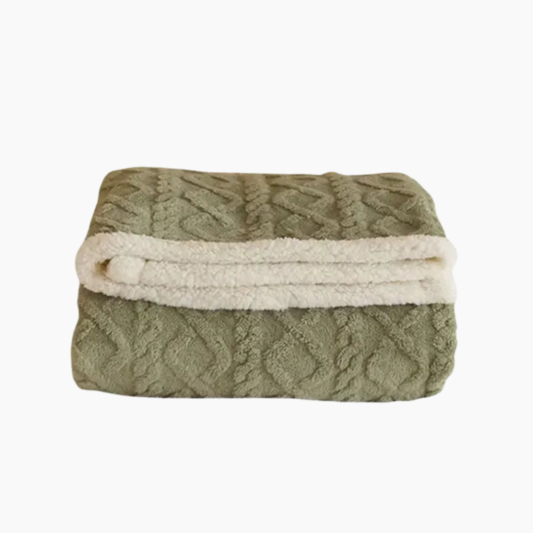 Thick Warm Reversible Fleece Blanket — Plush Nordic Comfort — Lifestyle 3