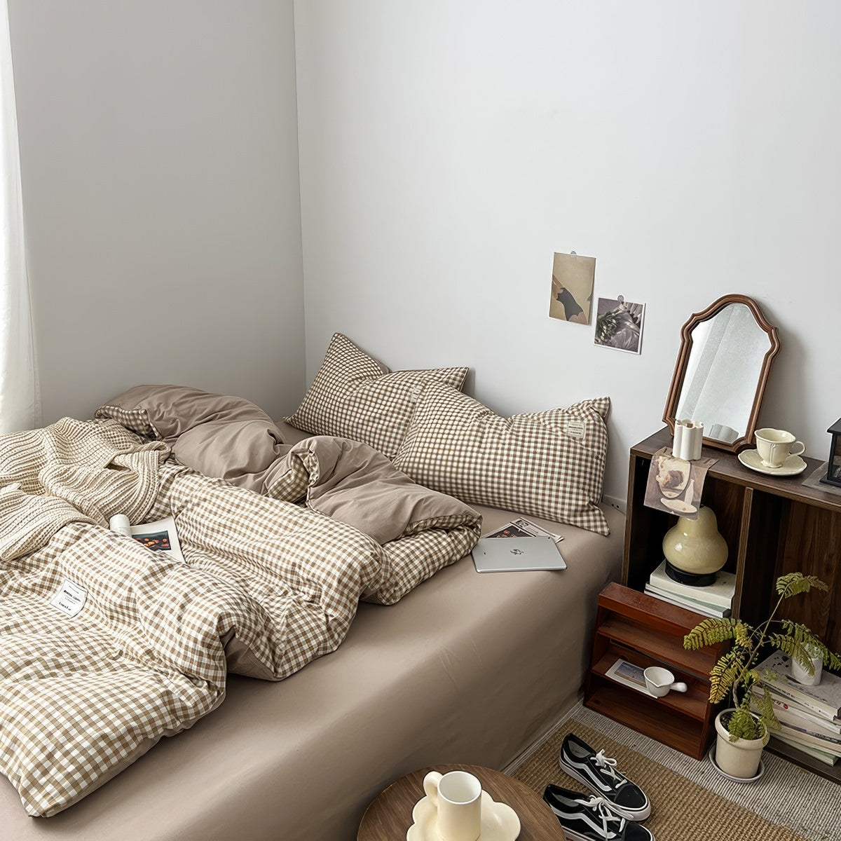 Light Brown Gingham Bedding Set — Soft-Touch Cotton Duvet & Pillowcases — Lifestyle 3