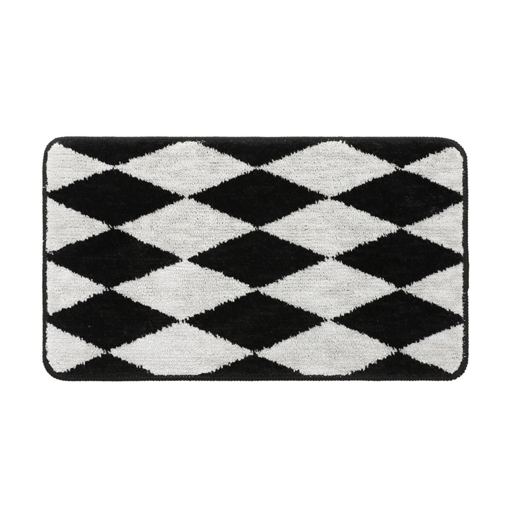 B&W Argyle Print Accent Rug — Soft Accent Rug for Bedroom Layering — Front view