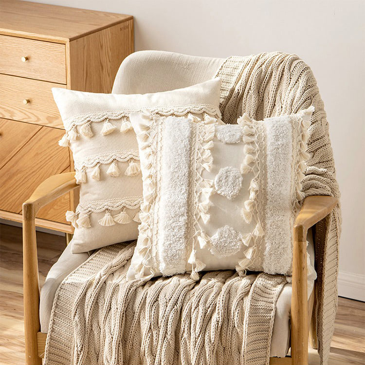 Boho Tassels Tufted Cushion Cover — Soft Textured Pillow for Bedroom Layering — Detail