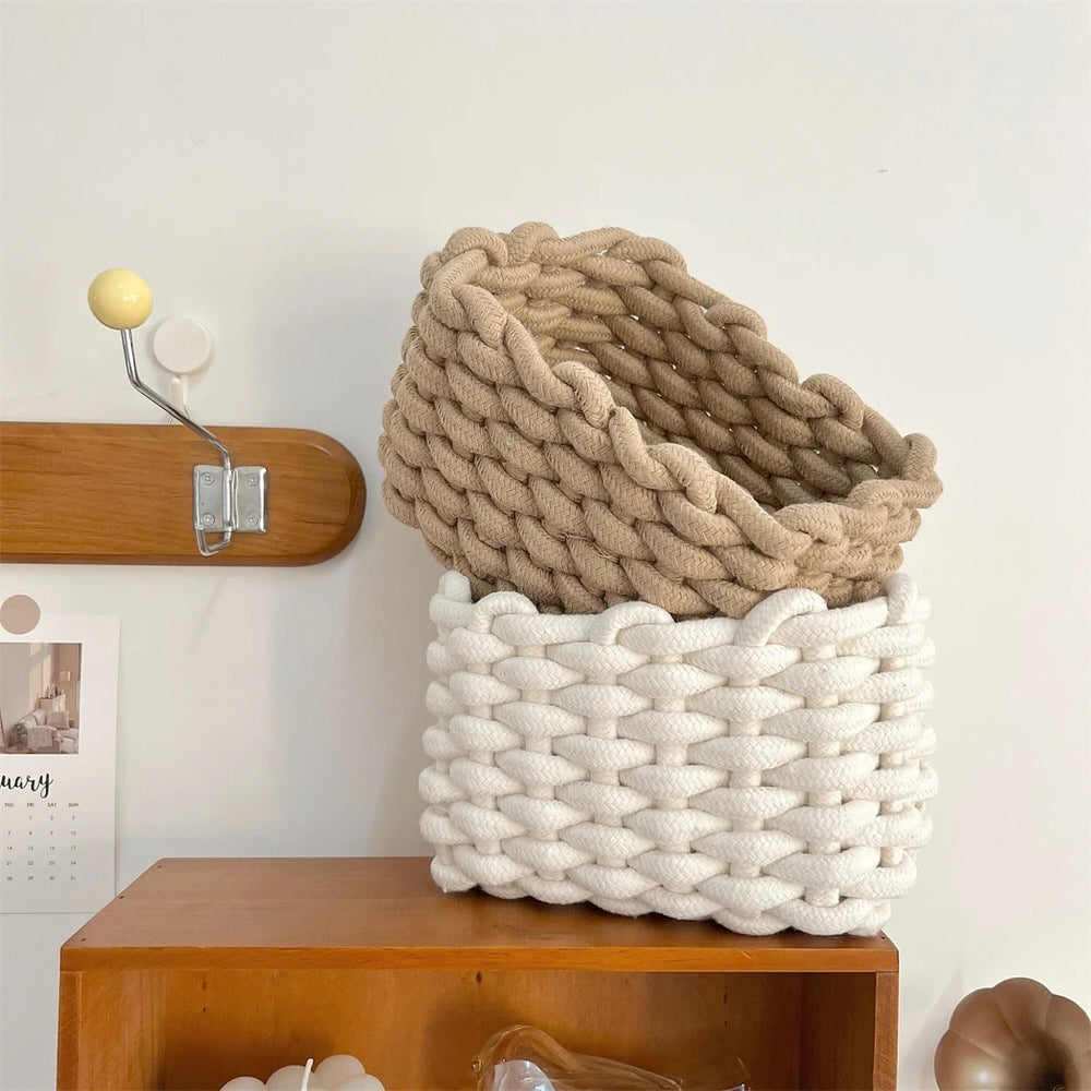 Cotton Rope Woven Desk Storage Basket — Detail