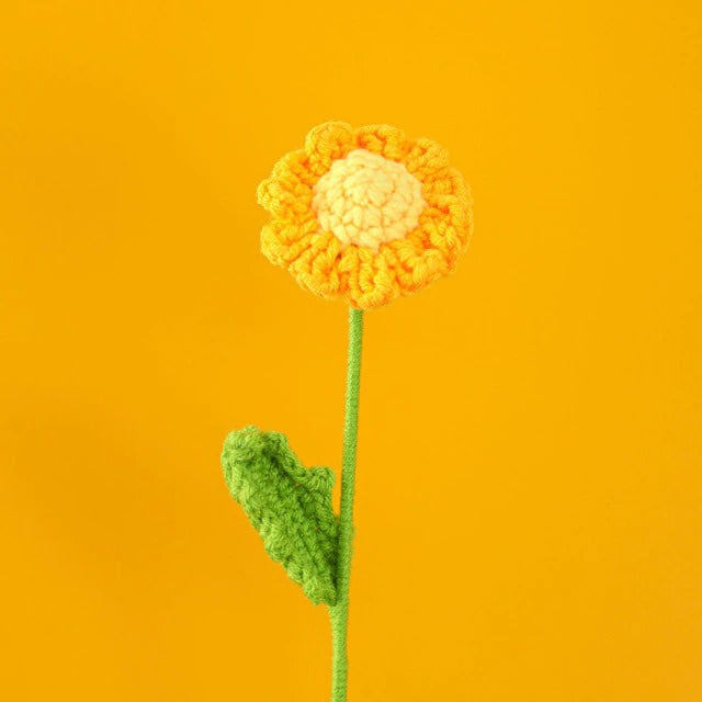 Crochet Daisy Flowers — Soft Plush Companion for Desk and Bedroom — Lifestyle 5
