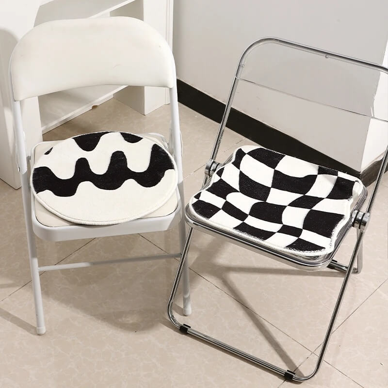 Curvy Checker Mini Tufted Rug — Soft Accent Rug for Bedroom Layering — Front view