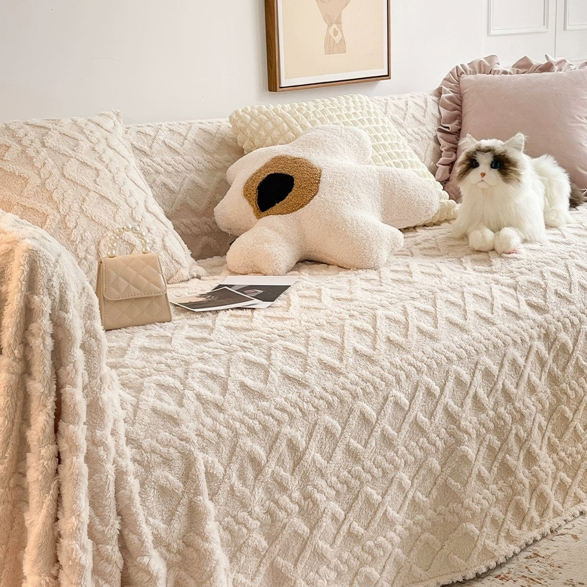 Diamond-Grid Throw Blanket — Plush Textured Knit for the Sofa — Lifestyle 2