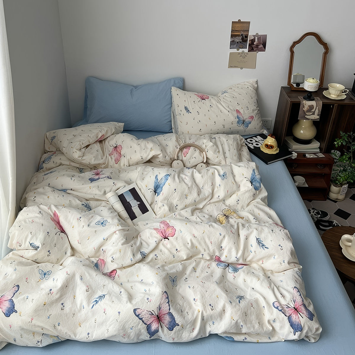 Dreamy Butterflies Bedding Set — Soft-Touch Cotton Duvet & Pillowcases — Lifestyle 3