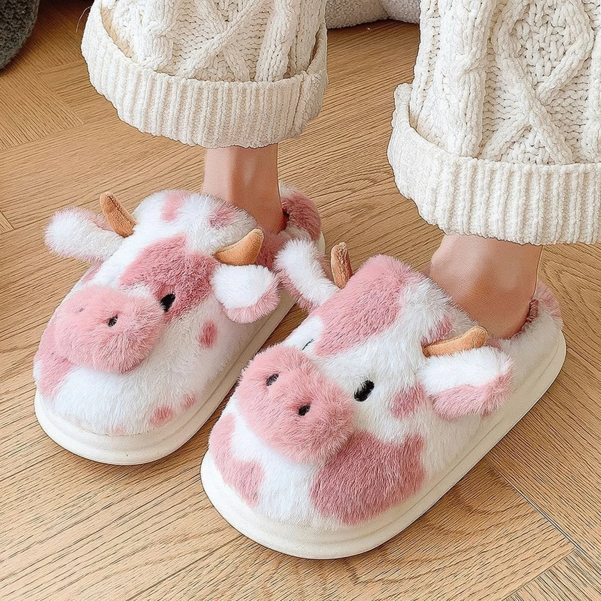 Plush Cow Slippers — Soft Indoor House Slippers with Cushioned Sole — Detail