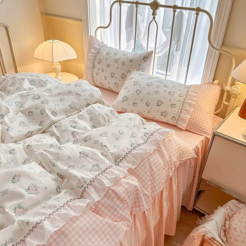 Grandma Pink Plaid Bedding Duvet Cover Set — Front view
