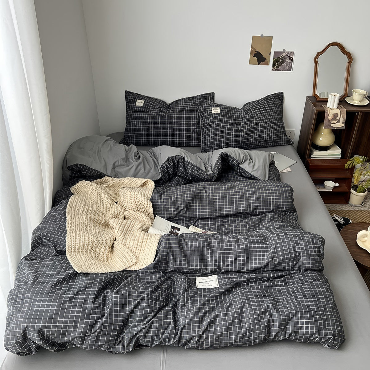 Minimalist Grey Grid Bedding Set — Soft-Touch Cotton Duvet & Pillowcases — Lifestyle 1