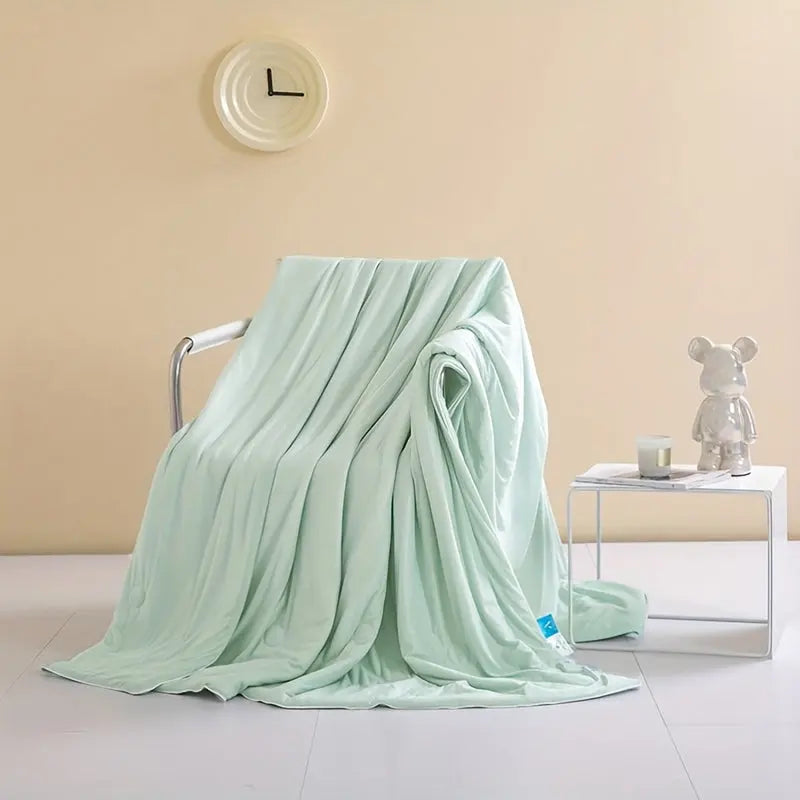 Chill Sleep Cooling Blanket for Comfortable Rest - Available in Multiple Sizes and Colours — Lifestyle 12