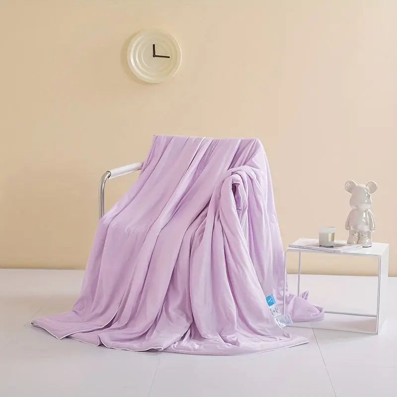 Chill Sleep Cooling Blanket for Comfortable Rest - Available in Multiple Sizes and Colours — Lifestyle 10