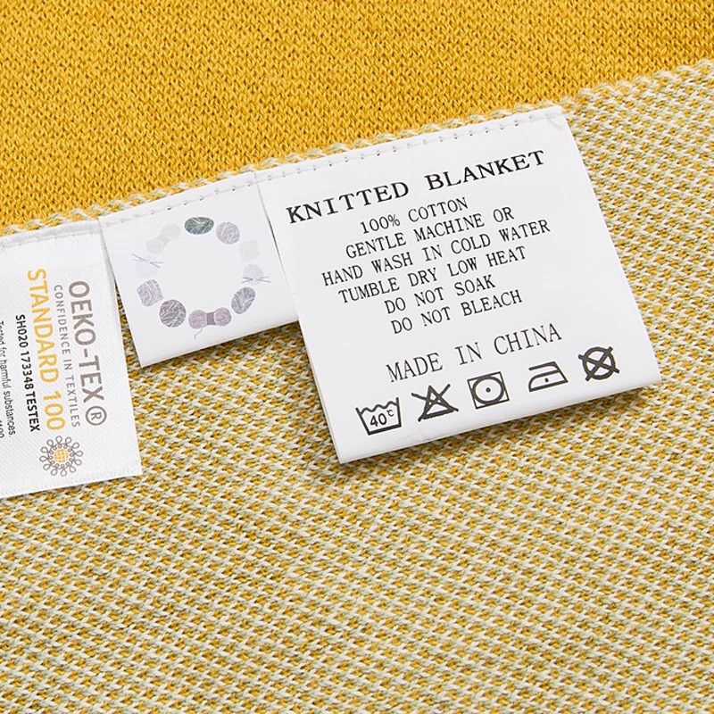 Tulip Print Cotton Throw Blanket — Lightweight Layering Cover for Bedroom and Lounge — Lifestyle 3