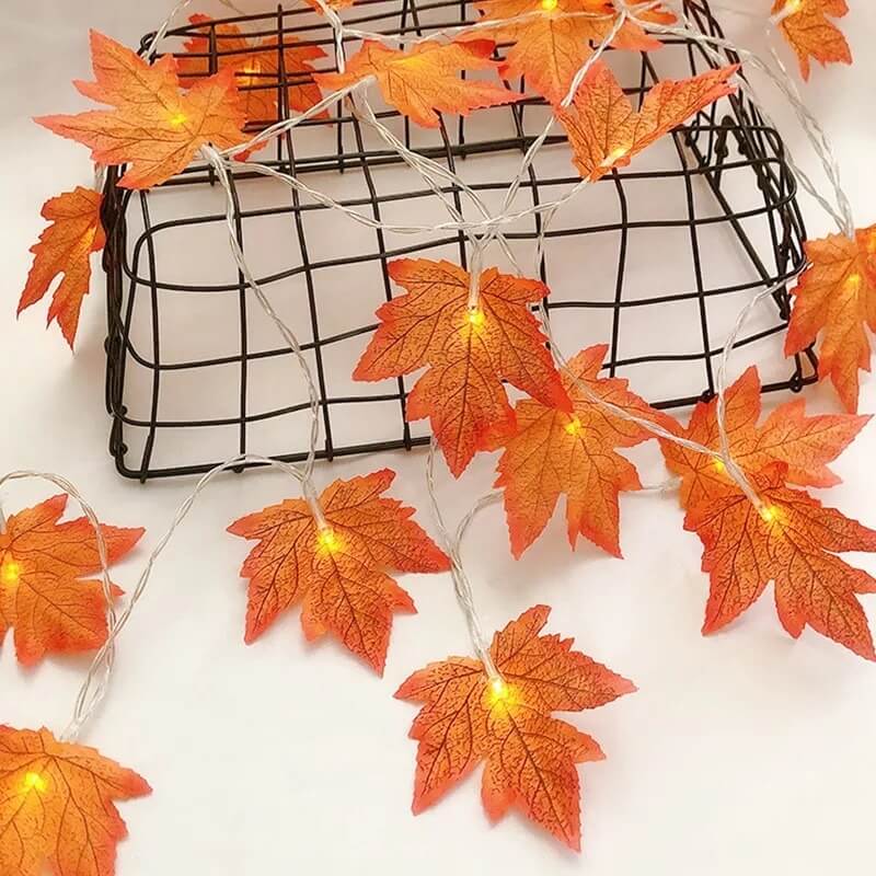 Maple Leaves Fall String Lights — Warm LED Mood Lighting for Bedside — Detail