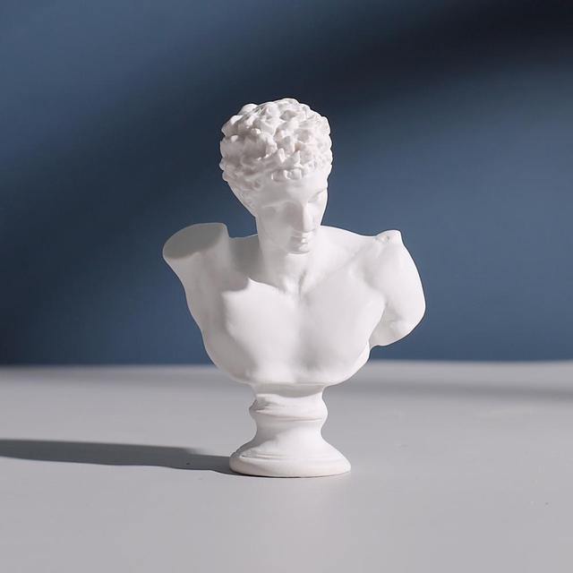 Mini Bust Figurines — Decorative Vase for Considered Styling — Lifestyle 7