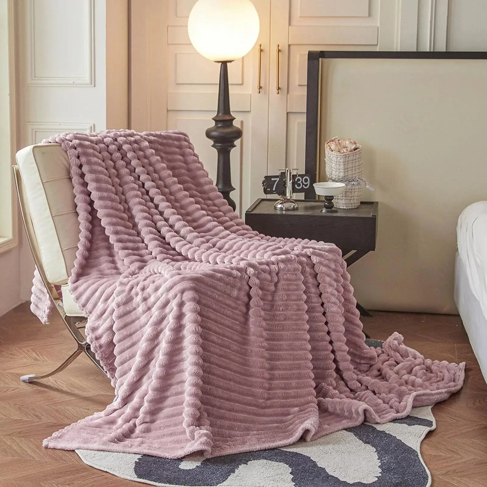 Faux Rabbit Fur Throw Blanket in Light Grey, Milky White, Khaki, or Pink – Available in Single, Double, Queen, and King Sizes