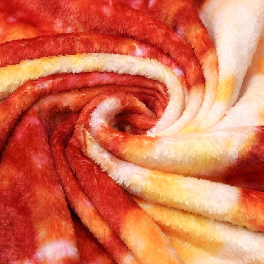 Round Fluffy Pizza Throw Blanket — Novelty Plush Cover for Lounge and Movie Nights — Detail