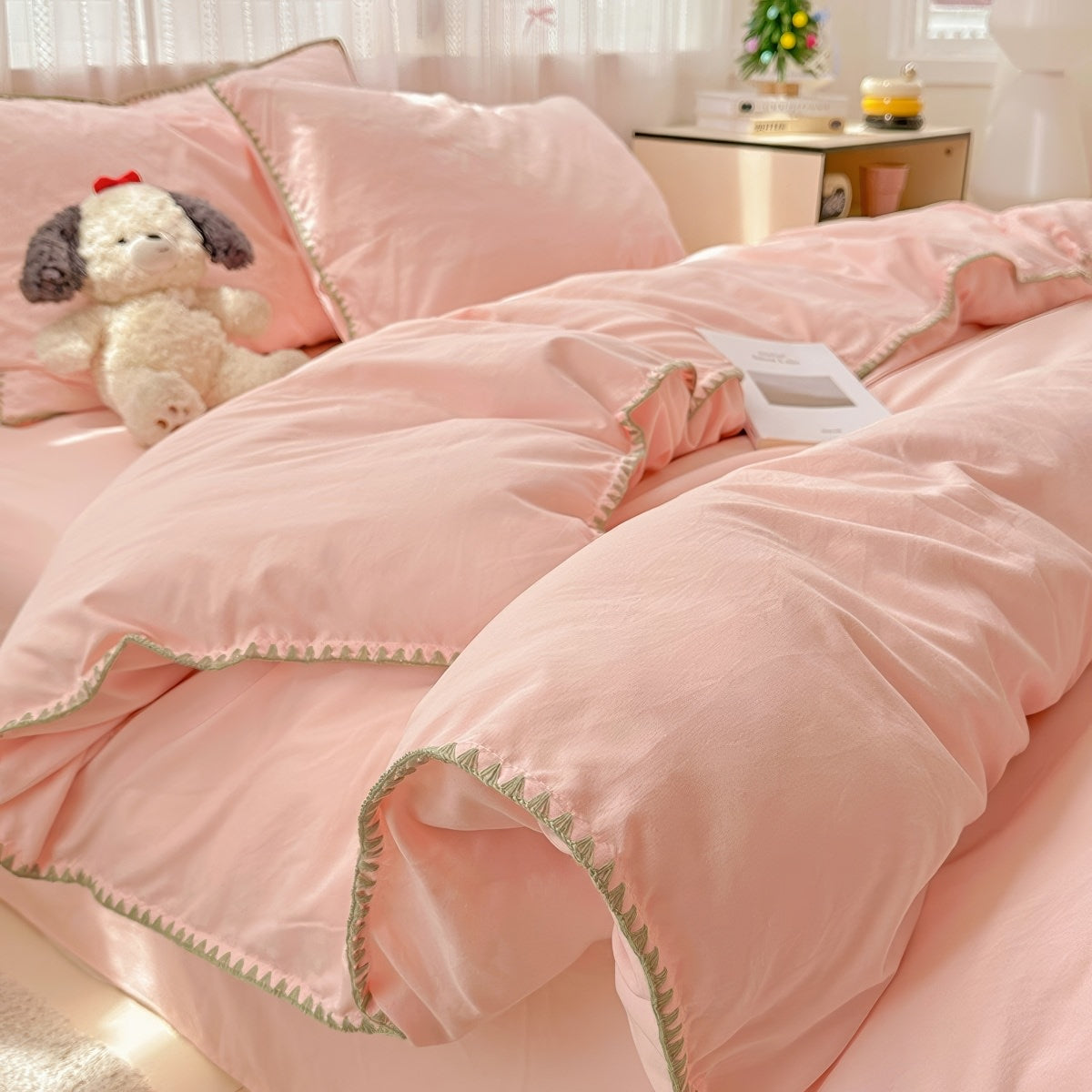 Plain Stitched Shell-Edge Bedding Set — Solid Duvet Cover with Scalloped Trim — Lifestyle 7