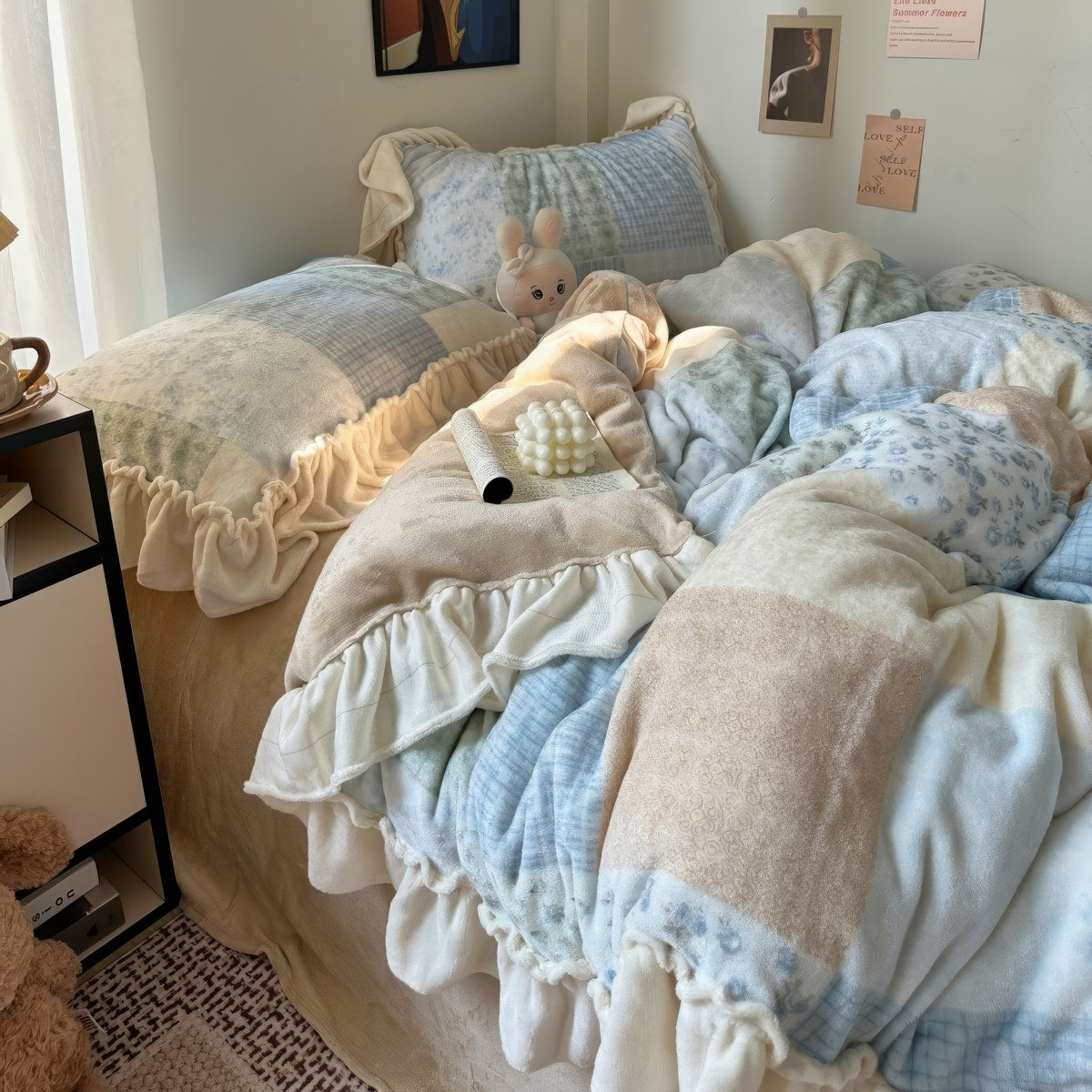 Patchwork Ruffle Bedding Set — Plush Fleece Cover for Cosy Winter Bedrooms — Lifestyle 4