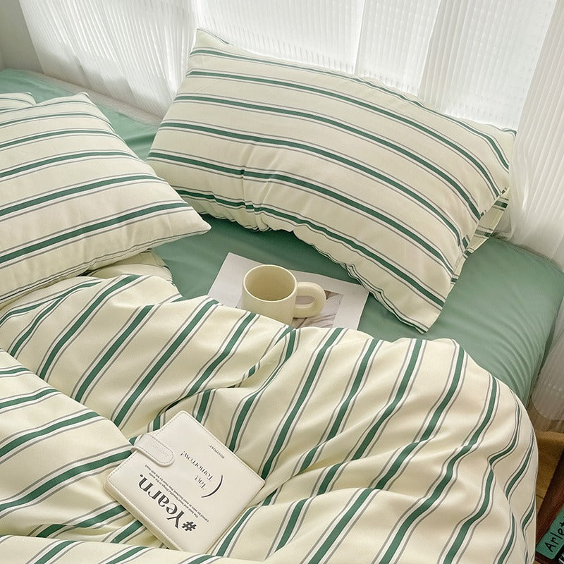 Minimalist Green Striped Sage Bedding Set — Soft-Touch Cotton Duvet & Pillowcases — Detail